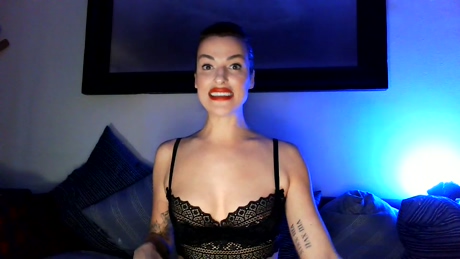 LauraDesiree  10-03-2022